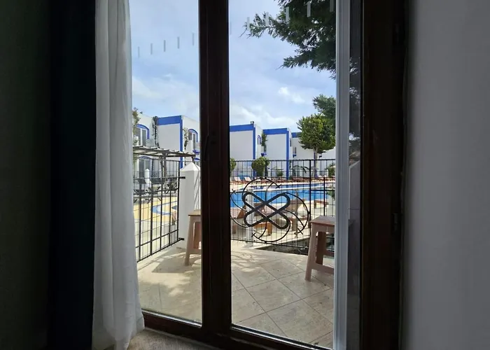 호텔 Serpina (adults Only) 3*