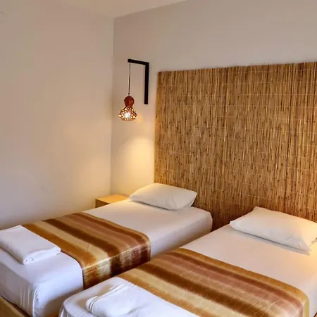 Serpina (adults Only) Otel 3*