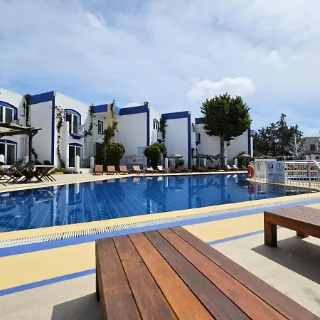 Serpina (adults Only) Hotell 3*