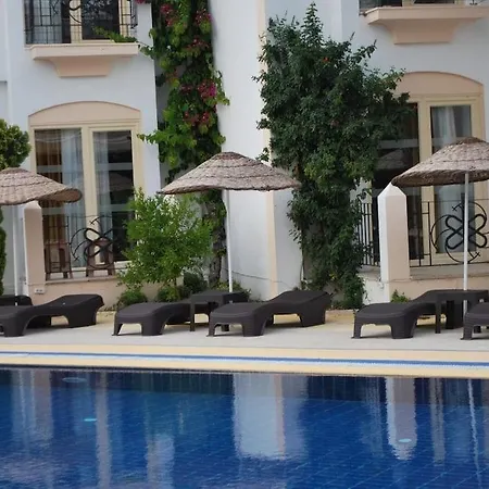 Serpina (adults Only) Hotell 3*